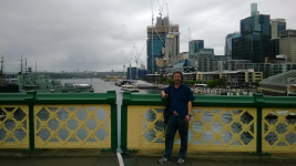 Donghai loved Pyrmont Bridge